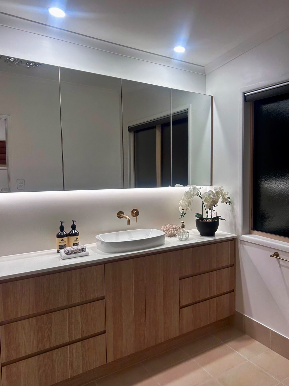 Bathroom mirror and vanity LED lighting